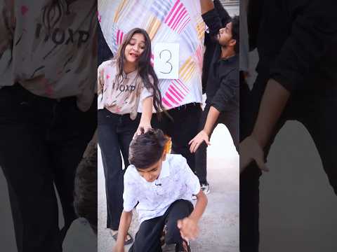 दुनिया 🌍 का सबसे बड़ा 🦒जानवर 😱🔥#hearttouching#animals#shortsfeed#ytshorts…