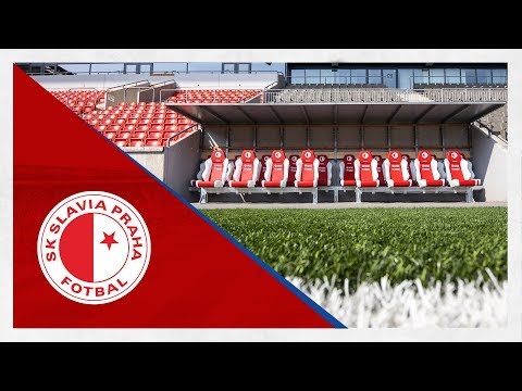 Nové střídačky v Sinobo Stadium