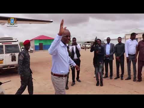 Madaxweynaha Koofur galbeed oo gaaray magaalada Ceelbarde si loo dardargaliyo kacdoonka Al shabaab.