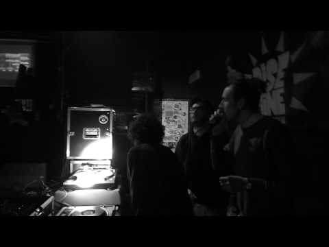 Rise & Shine ft. Jules I @ Sottotetto (BO) Italy - "Jah A Di Best" Live - Moa Anbessa Prod