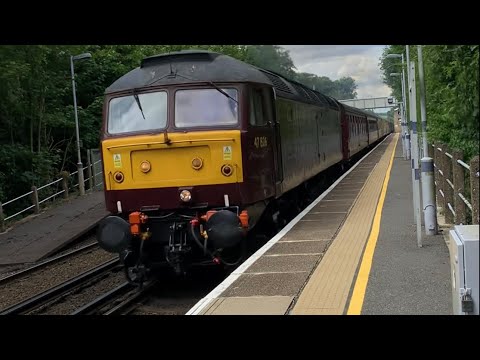 Class 47s heading to Eastbourne on the Eastbourne 2022 tour with 47815 “Great Western” on the rear!