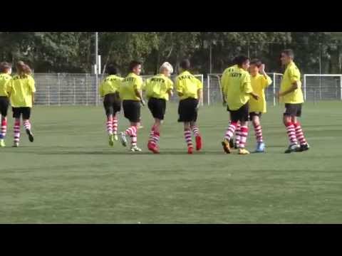 RKAVV JO13-1 - SPORTLUST JO13-1 (3-0) 09-10-2016 GOLS Sinan 2x, Nick 1x