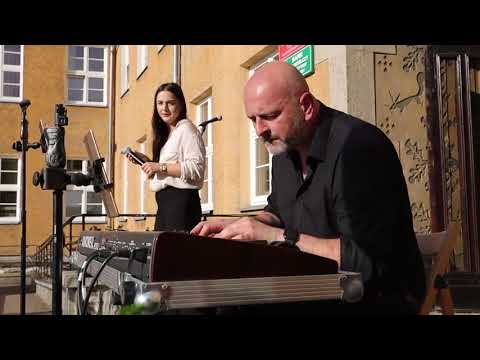 Natalia Pławska i Paweł Janiszewski w utworze pt. "Historia jednej znajomości"