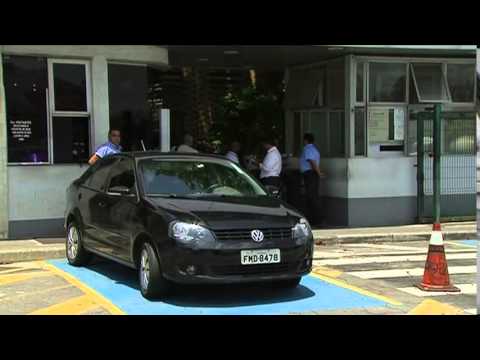 Funcionários da Mercedes-Benz entram em greve hoje