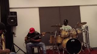 Download lagu Mawi & Jamal - Terharu Cover mp3 Download lagu Mawi & Jamal - Terharu Cover mp3