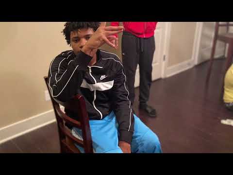 El Glocko Ft. D Rackz - Out Ya Body