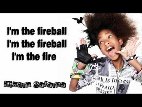 Willow Smith - fireball ft.Nikki Minaj (Lyrics On Screen)