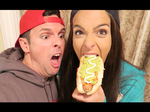 HOW TO MAKE A COMPLETE HOT DOG