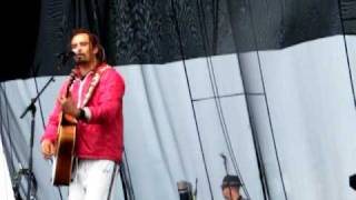 Michael Franti &amp; Spearhead - Love Don&#39;t Wait For Nobody_What You Do To Me - 05/16/2010