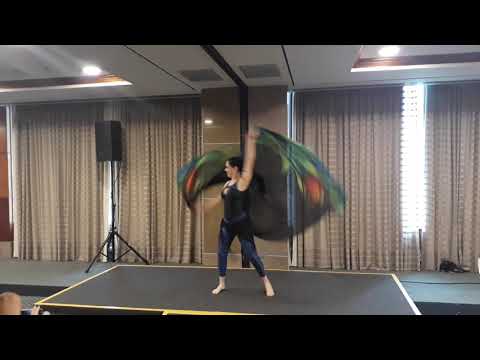 Ana Claudia Borges - Workshop Dança com véu - Mercado Persa 2019