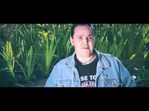 A Um Passo Da Loucura "A Segunda Vaga" Documentário Trailer#1