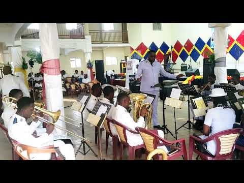 TB : 162 / YELLOW STAR AND RED AND BLUENGANGOUONI BAND OF THE SALVATION ARMY