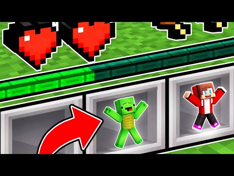 Mikey and JJ Hide inside Inventory in Minecraft (Maizen)