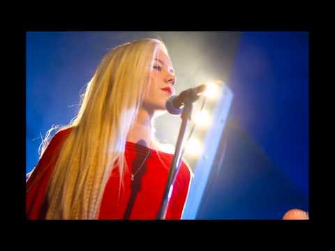 Anet Vaikmaa - Las ma värvin sind punaseks