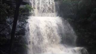 preview picture of video 'Kendalls-Rock-Waterfall-Kariong-Gosford-Central-Coast.wmv'