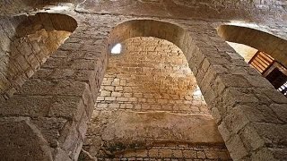 preview picture of video 'בור המים הענק במנזר אותימיוס (אבטימיוס) - כל המידע על מי בנה, למה כזה גדול ועוד'