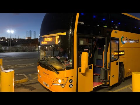 54234 Arrives into Dundee seagate with an X7 to Aberdeen