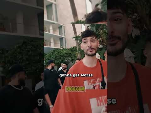 HsTikkyTokky pushes Ice Poseidon into the pool... #hstikkytokky #iceposeidon #pool #prank#funny#kick