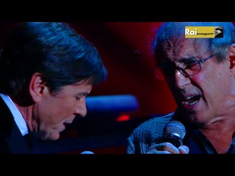 Adriano Celentano & Gianni Morandi Ti Penso e Cambia Il Mondo Live SanRemo 2012