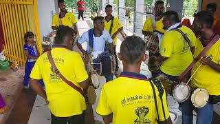 Download lagu Muar MaHa kaliAmman Temple 2018...Sri Naga Kanni Urumi Melam mp3 Download lagu Muar MaHa kaliAmman Temple 2018...Sri Naga Kanni Urumi Melam mp3
