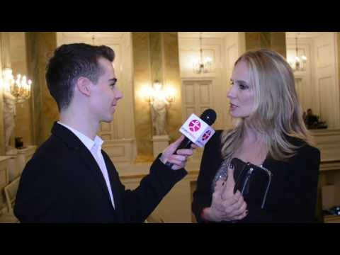 Magdalena Cielecka woli kreacje z "Belle Epoque"? | przeAmbitni.pl