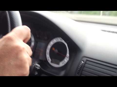 Skoda octavia rs turbo 490hp VS Bmw M6 500+hp