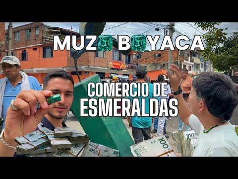Comercio de esmeraldas en Muzo Boyacá, la capital mundial de esta gema preciosa.