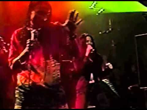 SHAKIRA CONCIERTO DE LANZAMIENTO 1995 PRIMERA PARTE