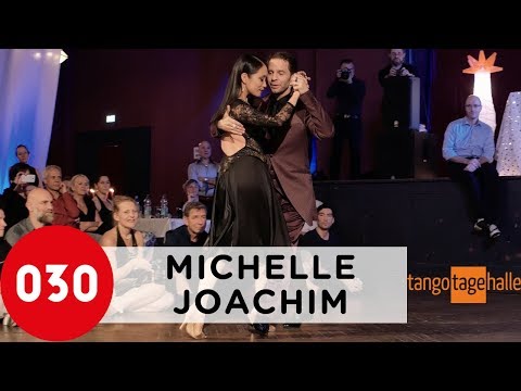 Michelle Marsidi and Joachim Dietiker – Viejo portón