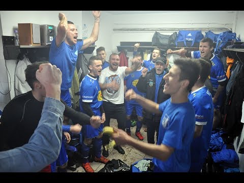 Szalona radość w szatni Jezioraka !