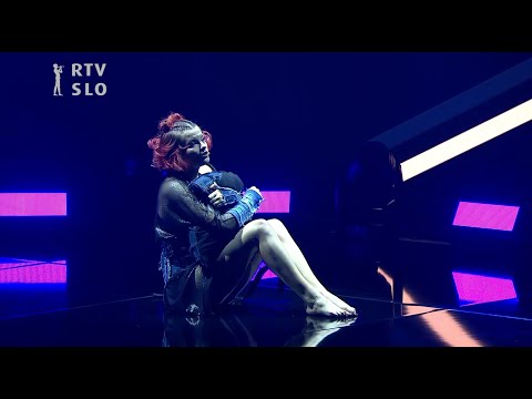 EMA FREŠ: Stella - Ne vem, če sem v redu