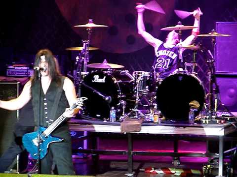 "Up All Night" - Slaughter w/ Zoltan the drummer