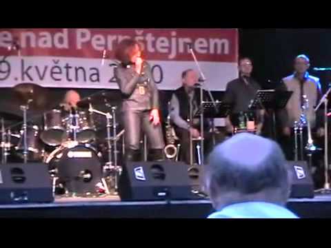 Petra Janů - Jámy