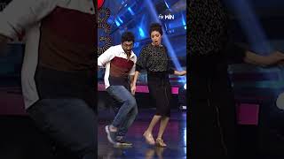 Download lagu #shorts - 💃🕺Sekhar master & Sadha Dance to 'Guvva Gorinka' song mp3