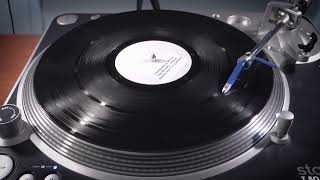 Energy 52 vs. Love Decade – Café del Mar vs. So Real (B1) (2000)