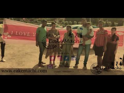 Banner on the road | CAKE MACHI | SURPRISE PLANNERS