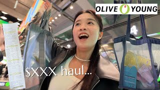 SHOPPING in OLIVE YOUNG KOREA 🇰🇷 big sale at oliveyoung! Autumn makeup+skincare haul跟著路人買 🛒 韓國歐膩好會買