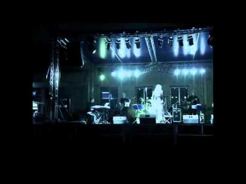 Mister Grant's Band & Valentina Ducros - Need Somebody