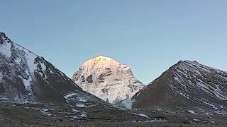 preview picture of video 'The golden  mount Kailash in China'