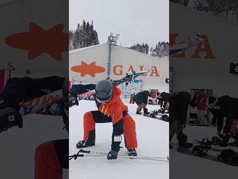 在日本滑雪那件事 😂~#日本 #新潟 #gala湯沢スキー場 #gala #滑雪 #下雪 #ski #雙板 #火影忍者