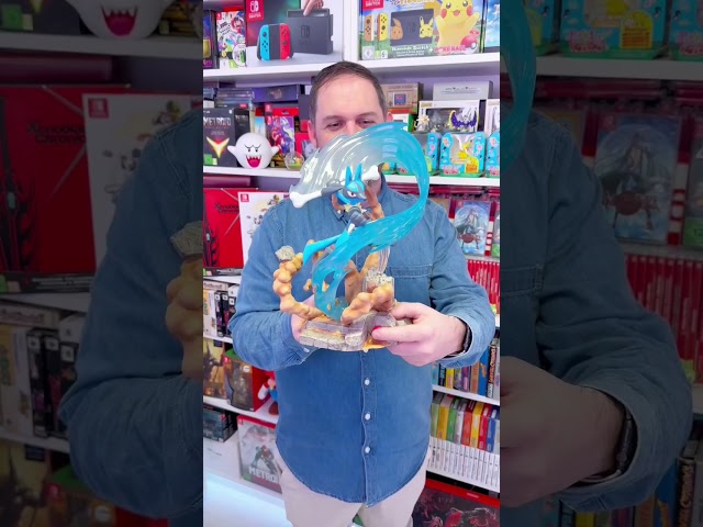 Vídeo relacionado con Figura de Batalla Pokémon PKW4868 Lucario - Juguete Oficial de Pokémon para Niños de 4+ Años