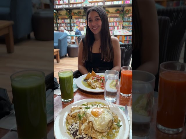 Vídeo relacionado con ¡A MORDIDAS! Comer a toda hora en la CDMX: Chilango presenta, Libro 2