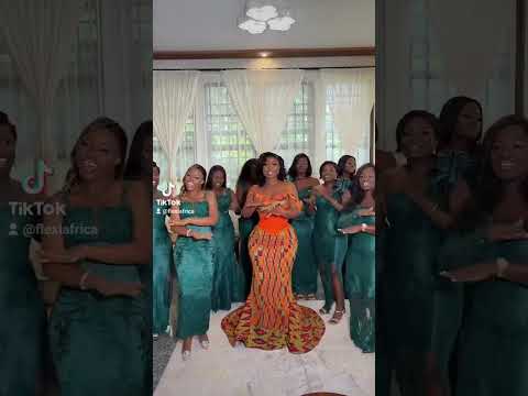 Spectacular African Wedding Dancing with Colorful Dresses