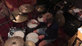 RAVE AGAINST THE MACHINE - JAN DELAY (drums only)