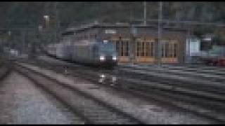 preview picture of video 'BLS/SBB - Loetschberg : arrivée à Brig d'un train HUPAC'