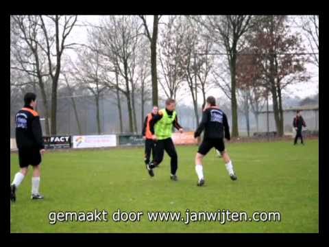 SDO'39 - Knegselse Boys (20-2-2011)