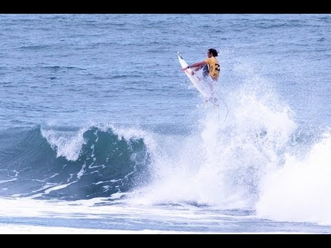Heat Highlights - Jordy Smith vs. Adriano De Souza- Billabong Rio Pro 2013 Final