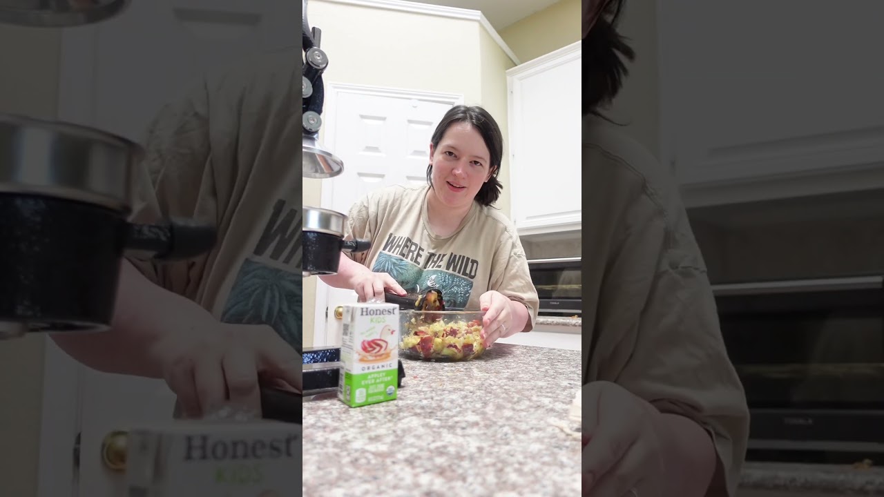 Apple Juice! #specialinterests #arfid #castironjuicer #manualjuicer