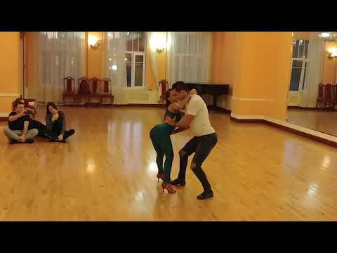 Brazuka 2018 - Michael Boy & Aline Borges - Zouk Control of Pressure