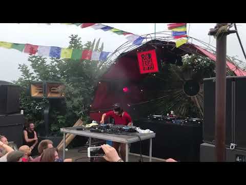 mad miran at Strange Sounds From Beyond 2018